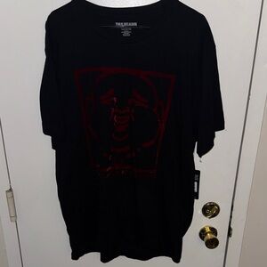 True Religion Black and Red Buddha Tee size 3xl